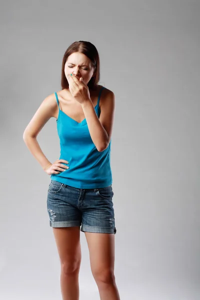 Young girl yawning — Stock Photo, Image