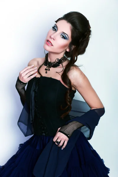 Vampier Victoriaanse stijl vrouw — Stockfoto
