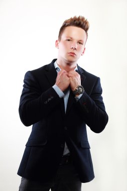 yakışıklı adam kostüm