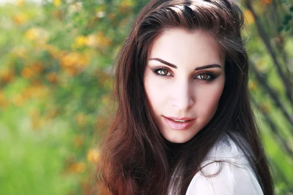 Y Girl in the Meadow — Stock Photo, Image