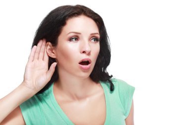 kadın dinleme dedikodu