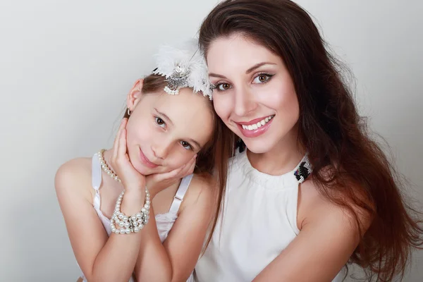 Beautiful mother and daughter — Stock Photo, Image