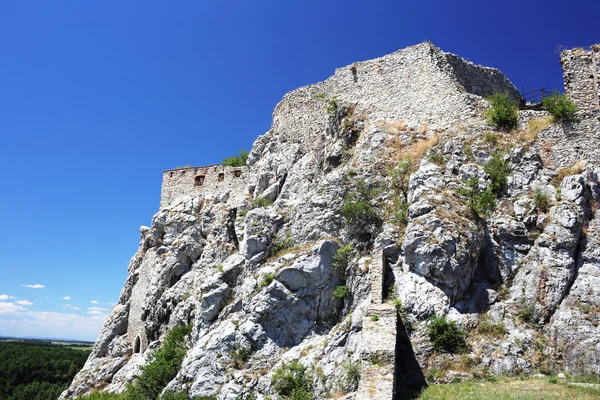 Ruínas do Castelo de Devin — Fotografia de Stock