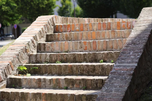 Brick steps leading upward — Stock Photo, Image