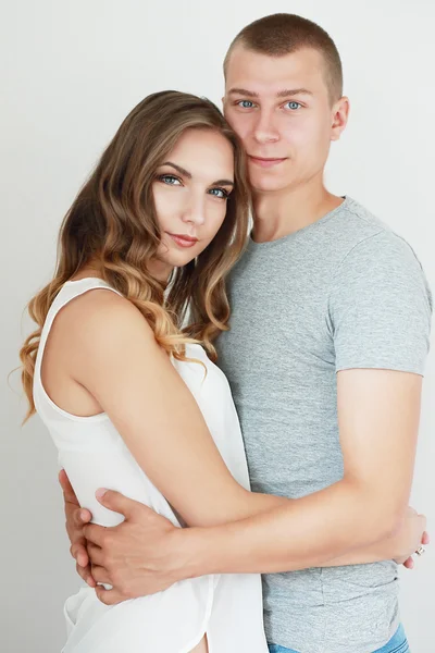 Cheerful young couple — Stock Photo, Image