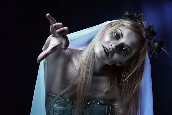 Corpse bride on black — Stock Photo, Image