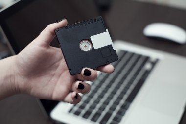 eski mini disk