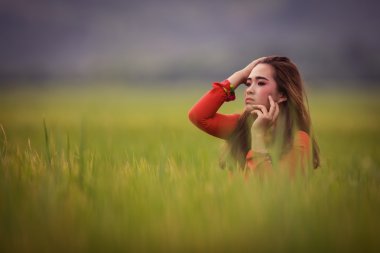 Vietnamca genç güzel esmer 