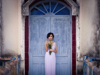 Vietnamca genç güzel esmer 