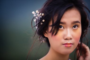 Vietnamca genç güzel esmer 