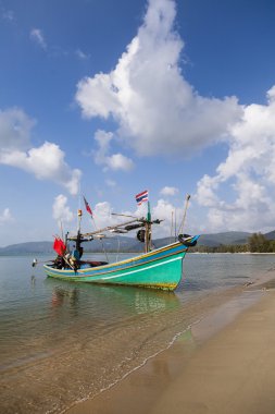 Balıkçı teknesi Tayland Koh Samui Adası üzerinde