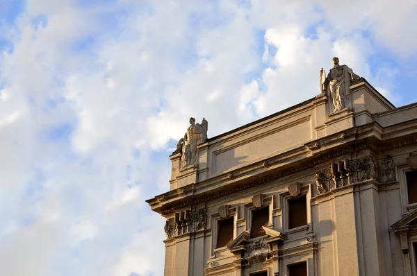 Gebouw van gemeenten zonsondergang ancona Italië — Stockfoto