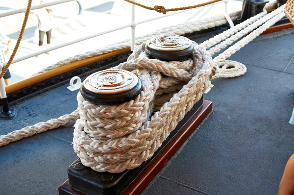 Gemi deniz parçalar. Yelkenli