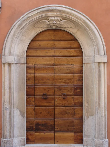 Architectural details of historic buildings.  Italy — Stock Photo, Image