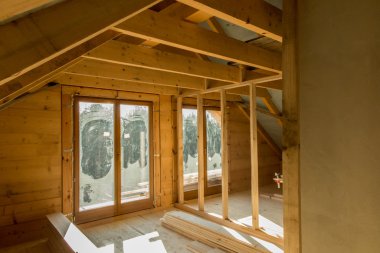 Ahşap Kirişler ile bir ev inşa