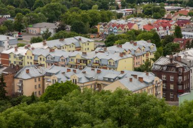 Ou Virgin Bazilikası çan kulesi manzarası