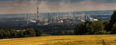 Mount St. Anna görünümü üzerinde kokain bitki Zdzieszowice 