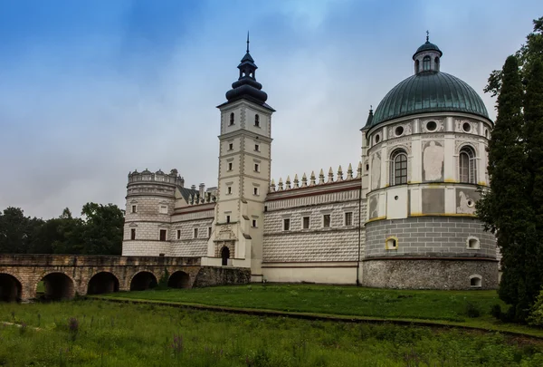 Renaissance castle in Krasiczyn in  Poland — Stock Photo, Image