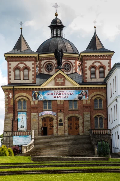 Miejsce Piastowe, Polonia - 22 luglio 2016: Santuario di San Michele — Foto Stock