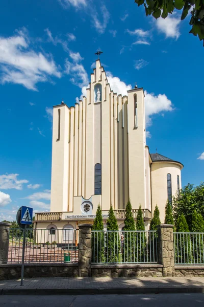 Basilica of the Virgin of Our Lady of La Salette in Debowiec in — Stock Photo, Image