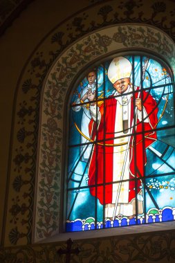 Zabawa, Polonya - 20 Temmuz 2016: BL Caro vitray pencere