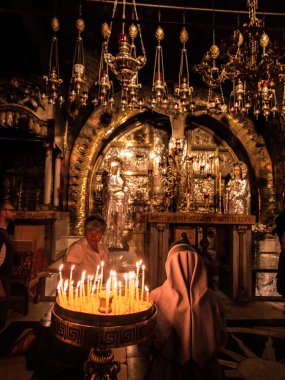 Jerusalem, İsrail - Juli 15, 2016: Taş Golgota, yeri 