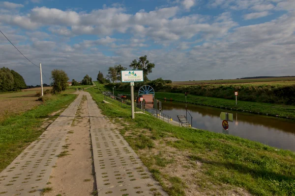 El canal histórico Elblag . — Foto de Stock