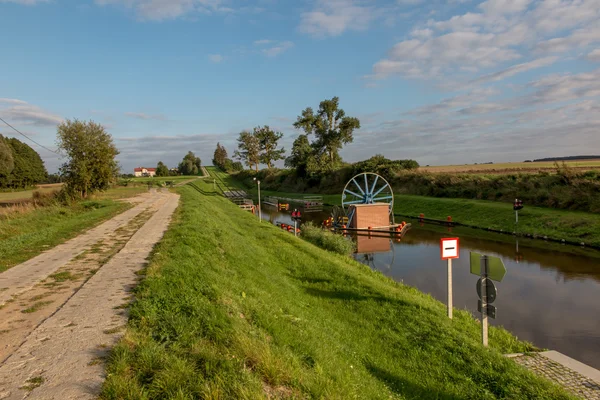 El canal histórico Elblag . — Foto de Stock