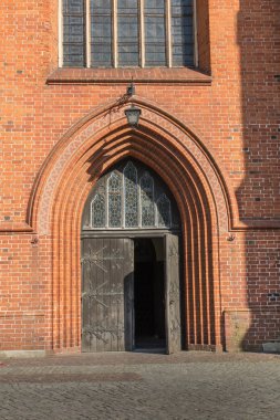 Duvar ve giriş ve kateter in kapısı parçası