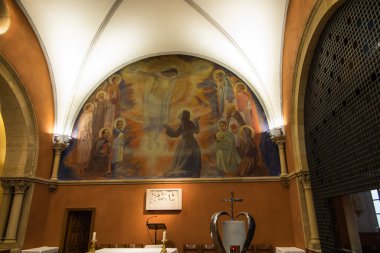 Paray Le Monial, Fransa - 13 Eylül 2016: Kilisenin içinde 