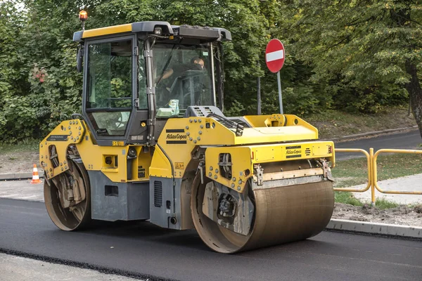 Chelm Πολωνία Σεπτεμβρίου 2020 Ανακαίνιση Του Δρόμου Την Εφαρμογή Ενός — Φωτογραφία Αρχείου