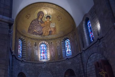 Kudüs, İsrail, 30 Ocak 2020: İsrail 'in Kudüs kentindeki Dormition Abbey' in dekoratif iç mimarisi