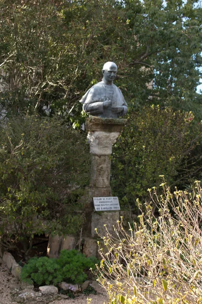 Mount Tabor Israel Januari 2020 Fragment Franciscan Trädgård Med Bysten — Stockfoto