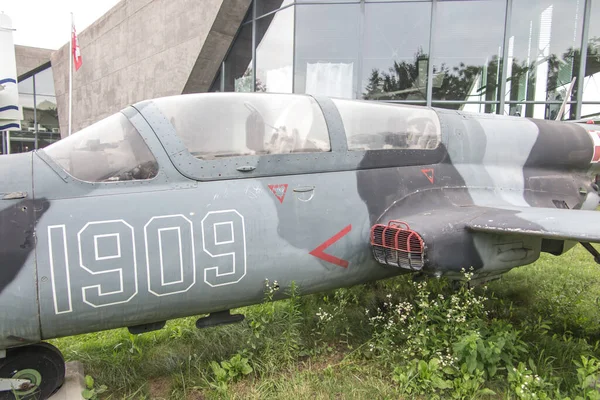 Polonyalı Jet Eğitmeni Iskra Polonya Nın Krakow Kentindeki Havacılık Müzesinde — Stok fotoğraf