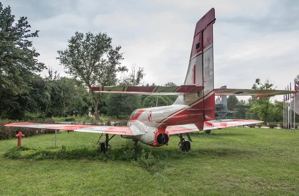 Polonyalı Jet Eğitmeni Iskra Polonya Nın Krakow Kentindeki Havacılık Müzesinde — Stok fotoğraf