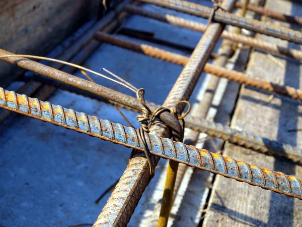 Betonlama önce bağlama inşaat demiri — Stok fotoğraf