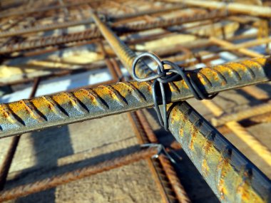 Betonlama önce bağlama inşaat demiri