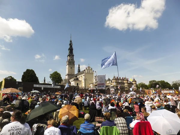 Gece nöbeti Katolik karizmatik yenileme