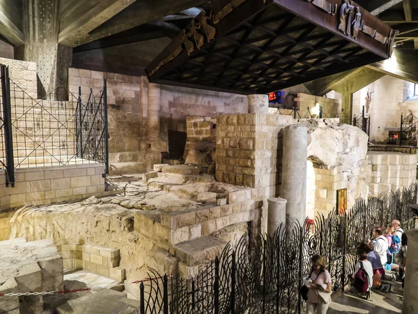 Nazareth, Israël, 8 juli 2015; binnen de basiliek van de Annunc Stockfoto