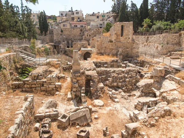 Oude pool van bethesda ruïnes. oude stad van Jeruzalem — Stockfoto