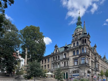 Klodzko, Polonya, 3 Eylül 2025: Polonya 'nın Klodzko kentindeki belediye binası.