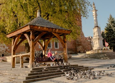 Sandomierz, Polonya 16 Ekim 2015.: barış ve kalan eski