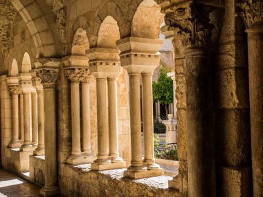 Atrium St Catharine Kilisesi, Bethlehem Gotik koridor