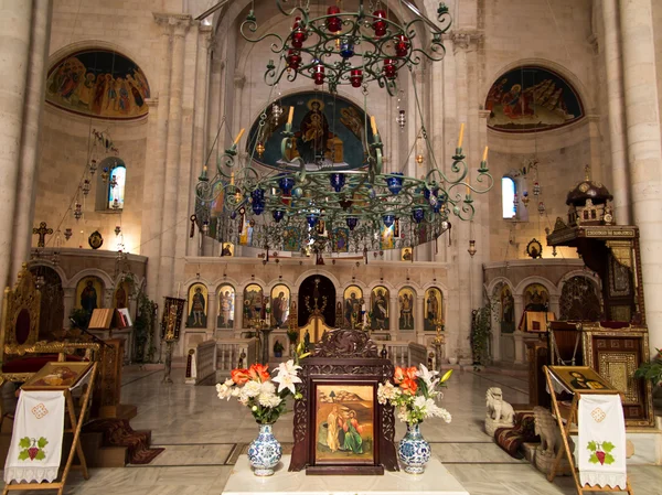 Sychar, Israele, 11 luglio 2015.: L'interno della chiesa di Sy — Foto Stock