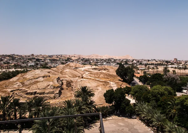 Jericho t Jordan Nehri yakınında bir Filistin şehridir
