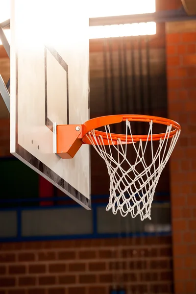 Arco de basquete interior — Fotografia de Stock