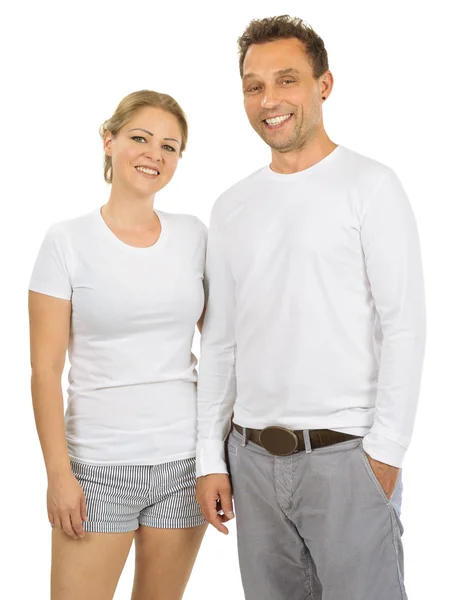 Casal usando camisas brancas em branco — Fotografia de Stock