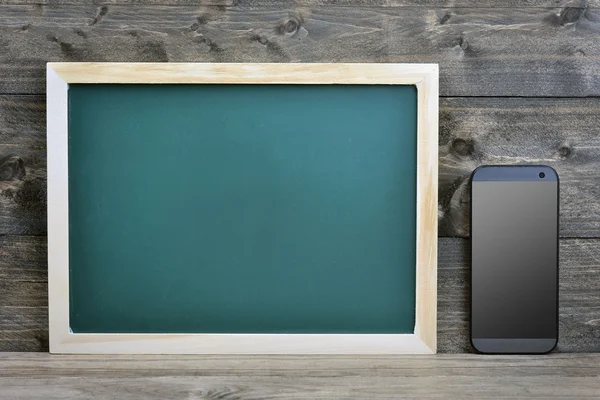 Tavola scuola su tavolo di legno — Foto Stock