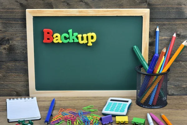 Conselho escolar palavra de backup — Fotografia de Stock