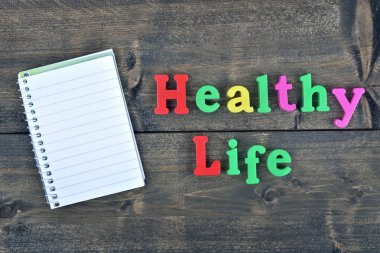 Ahşap masa sağlıklı yaşam